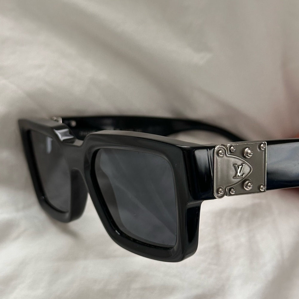Louis Vuitton Match Sunglasses